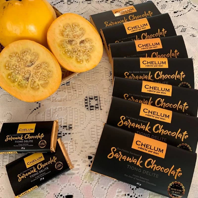 CHELUM Tiong Delite chocolate bar